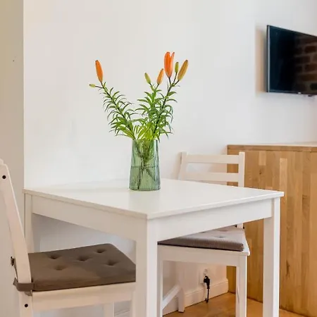 Yourapart Haffnera 70